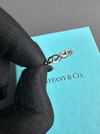 Tiffany & Co Fine Jewellery 925 Silver Infinity Narrow Band Ring
