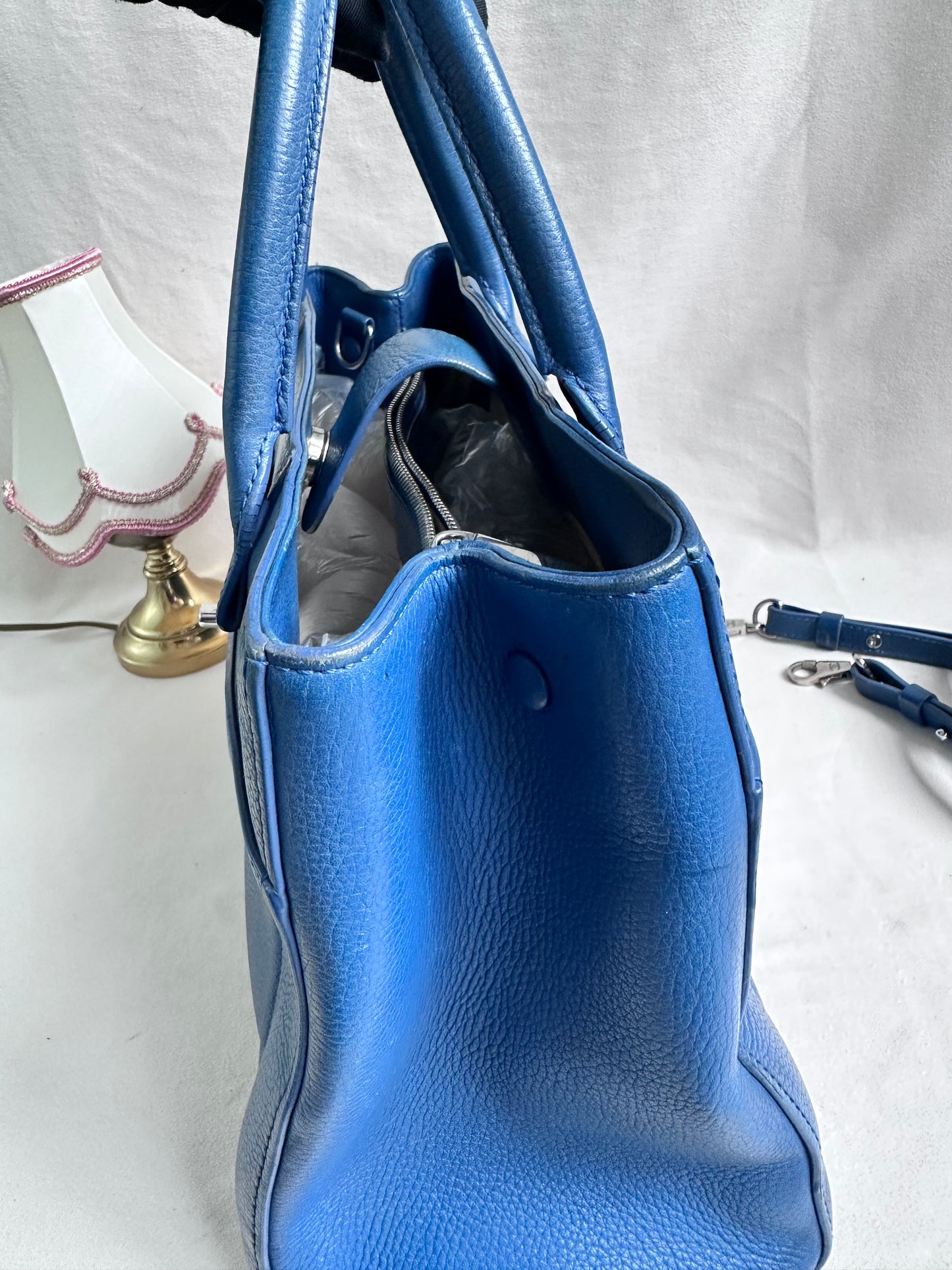 Chanel Cerf Executive Tote - Blue Calf Leather
