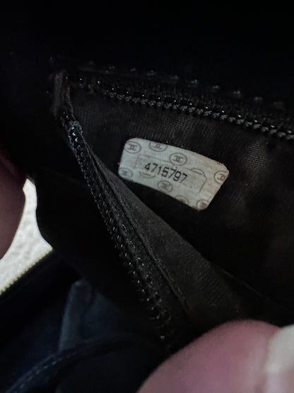 RARE Chanel Vintage Vanity Makeup Zip Case Clutch - 24K Gold Plated Hardware / Black Patent