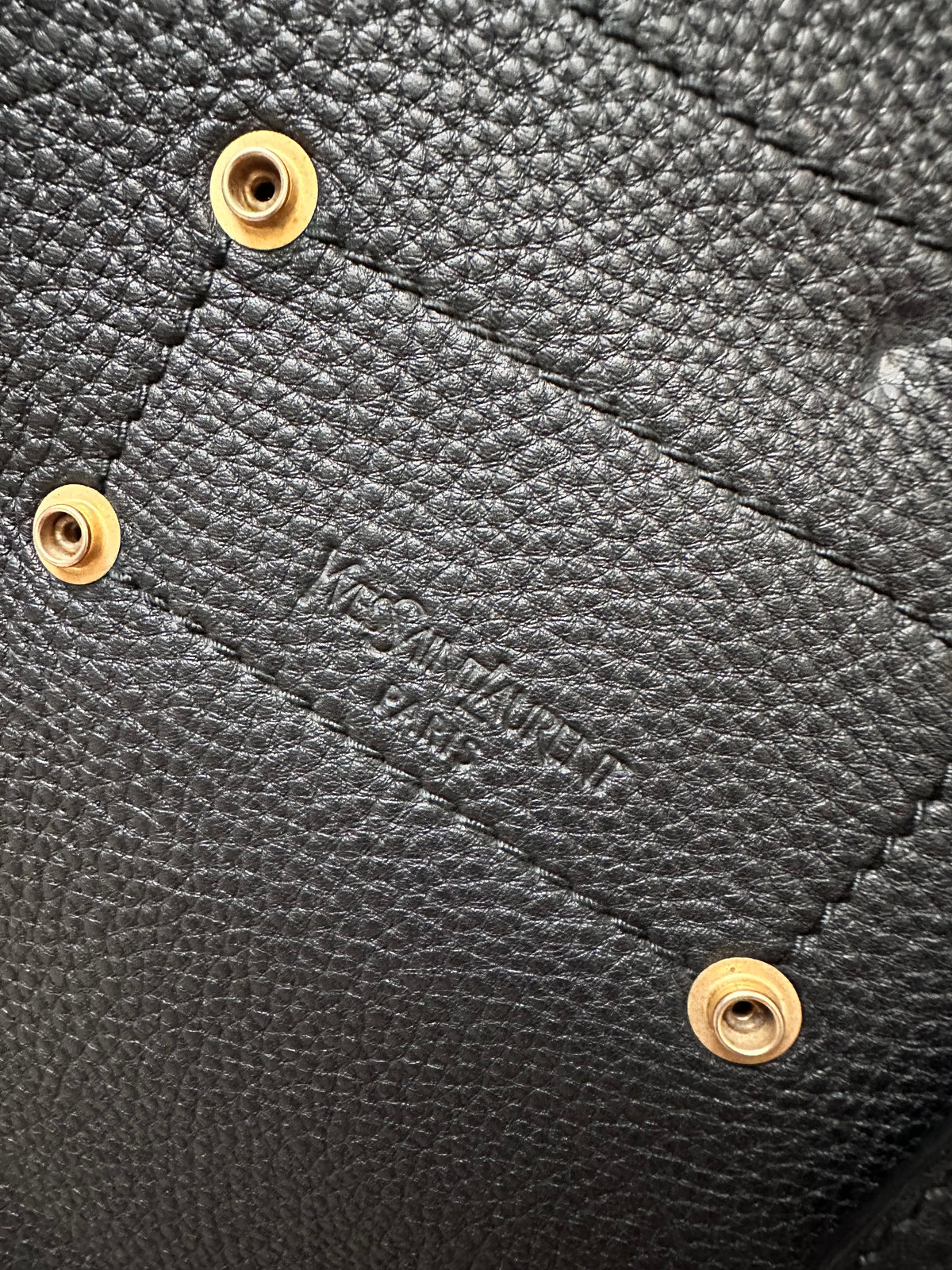 YSL Oversized Full Leather Extra Large Travel Tote YVES SAINT LAURENT