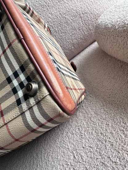 Burberry XXL Carry On Luggage Carrier Duffle Bag