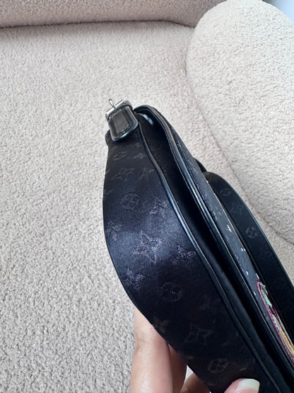 Rare Louis Vuitton Fairytale Conte De Fées Musette Shirley Monogram Bag