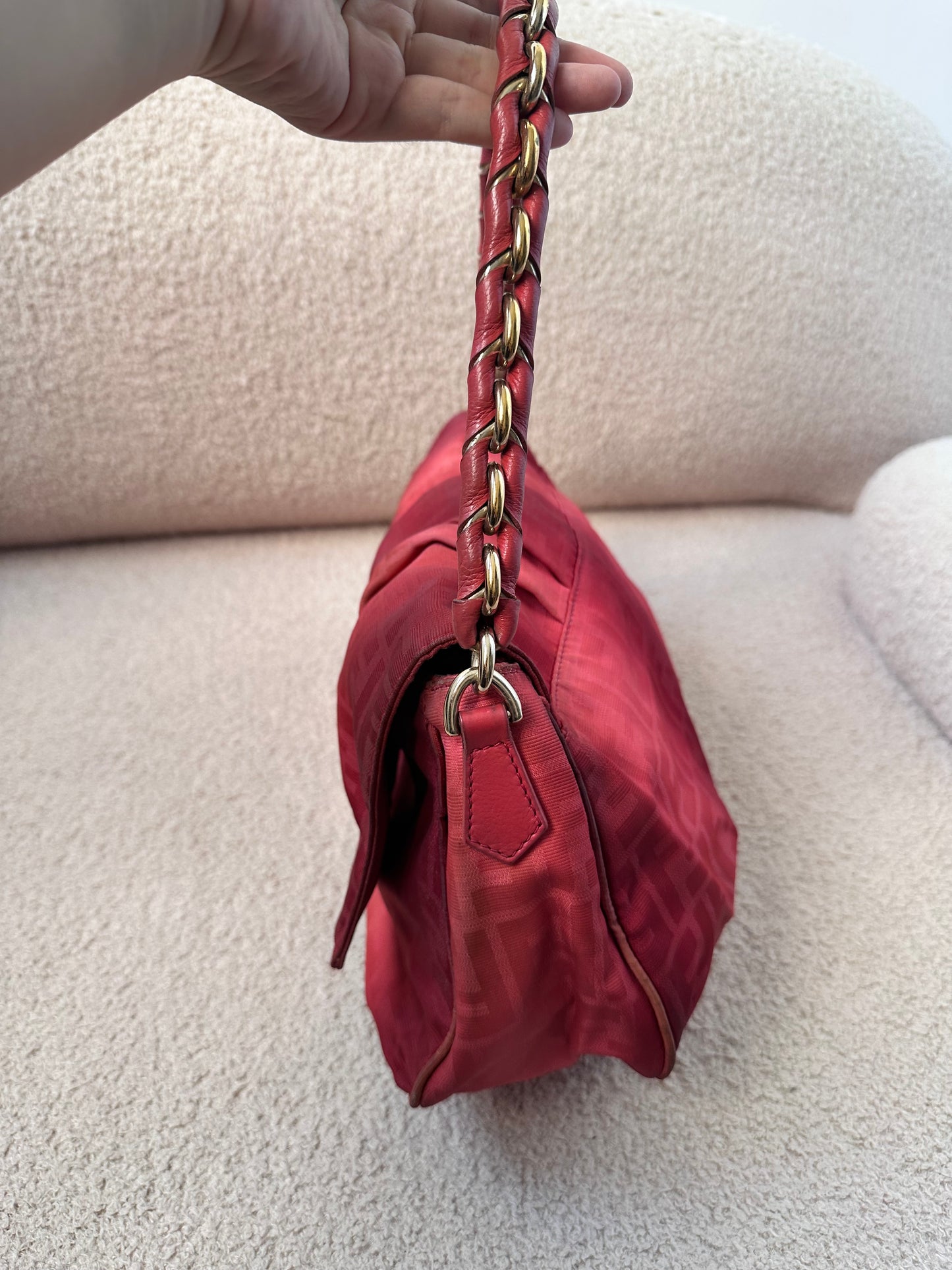 Fendi Mamma Baguette Red Fabric / Gold FF Hardware