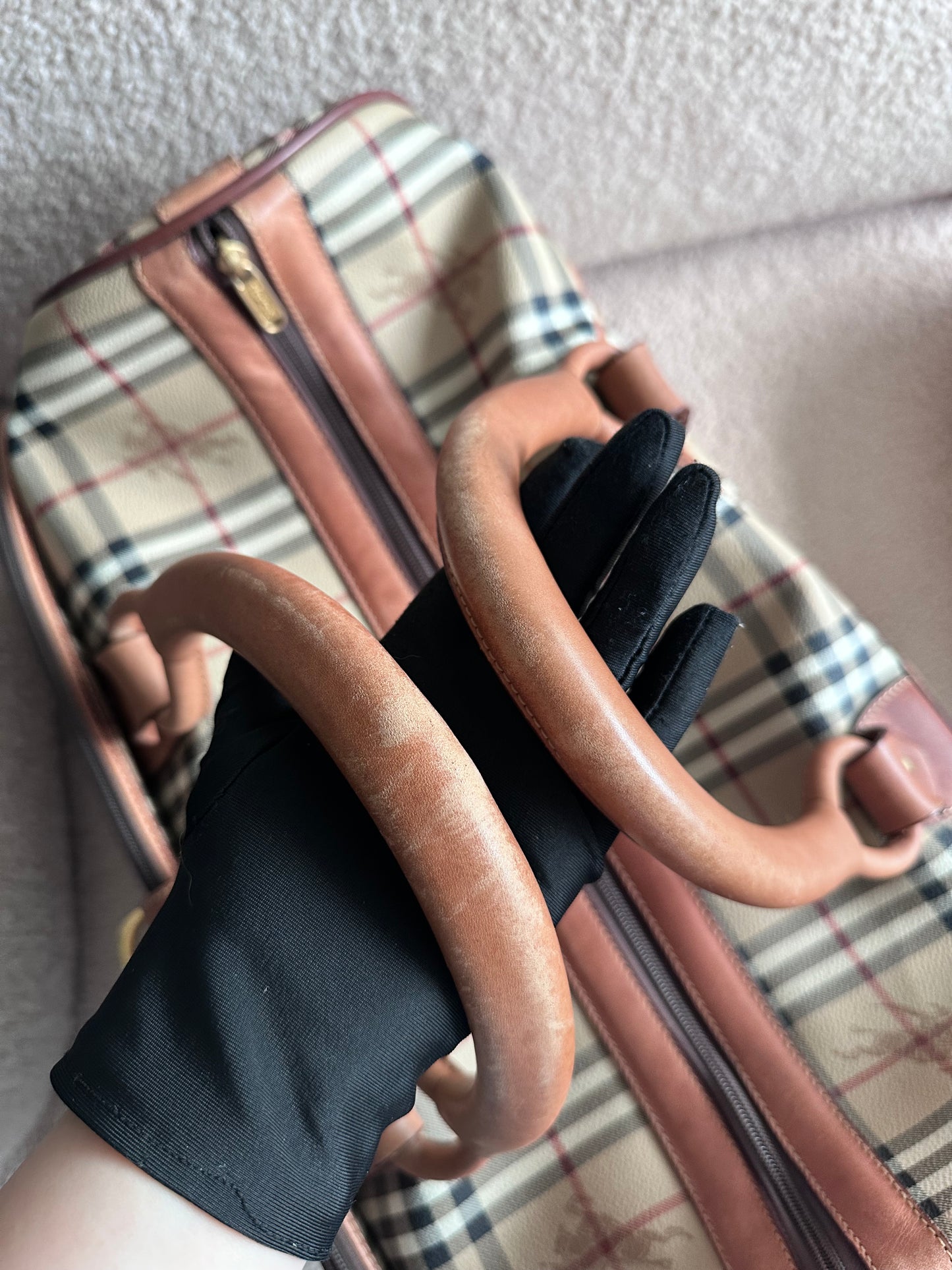 Burberry XXL Carry On Luggage Carrier Duffle Bag