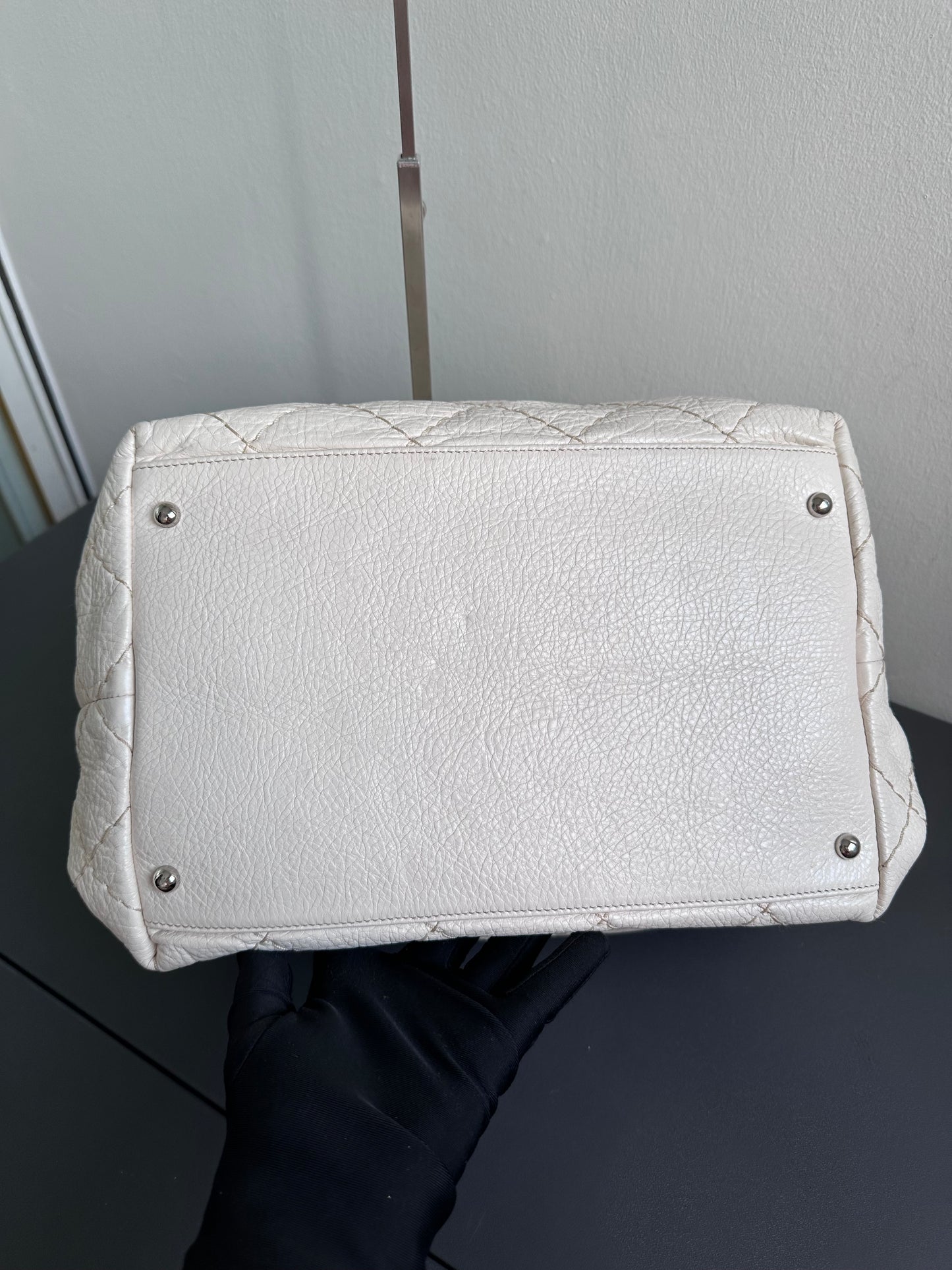 Chanel Maxi Hobo Caviar Bucket Shoulder Bag - Cream Beige / Silver Hardware
