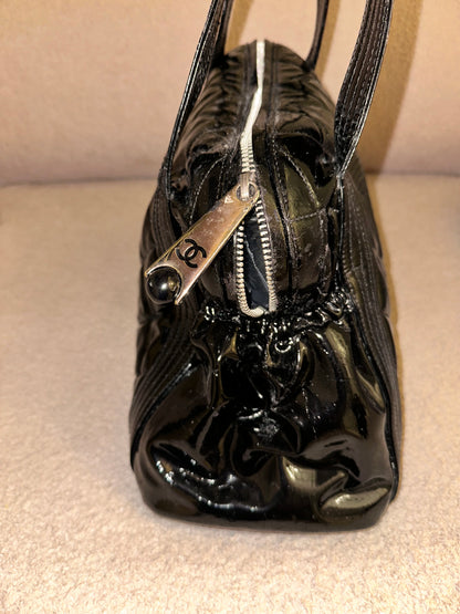 Chanel Large Ligne Bowling Shoulder Tote - Black Patent