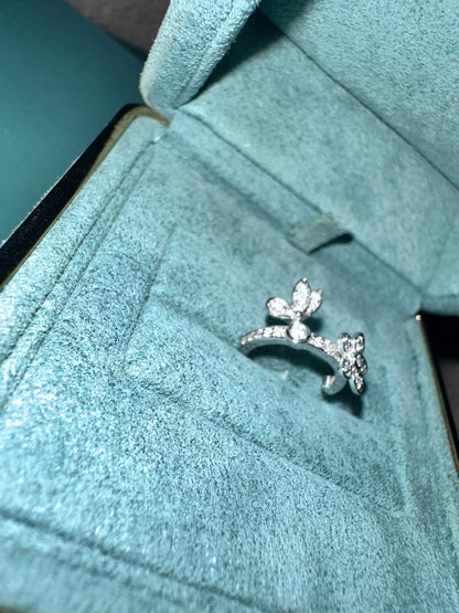 GRAFF Diamonds Ear Cuff Earrings
