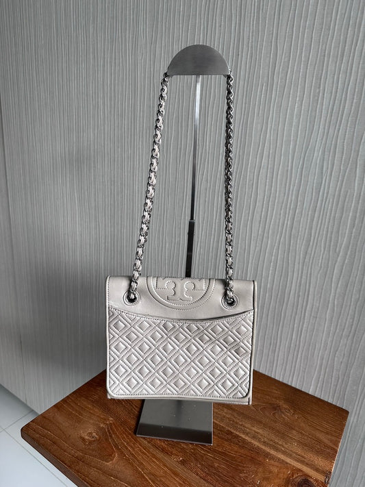 Tory Burch Fleming Crossbody Bag in Grey Leather