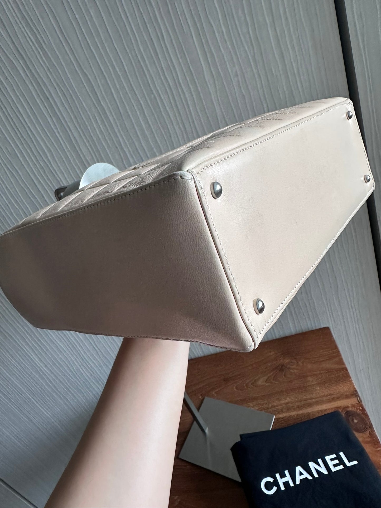 Chanel Vintage Beige Chocolate Bar Shoulder Tote Bag