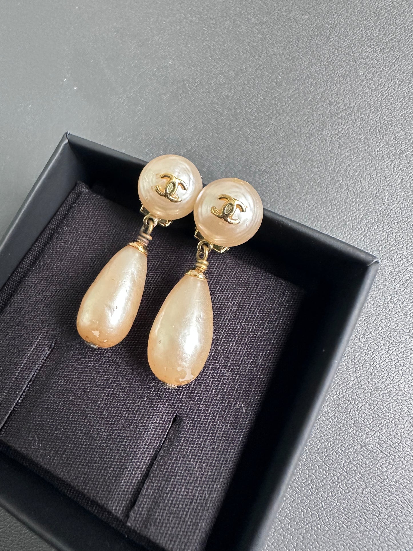 RARE Chanel 1994 Vintage Pearl Dangling Earrings 24K Gold Plated