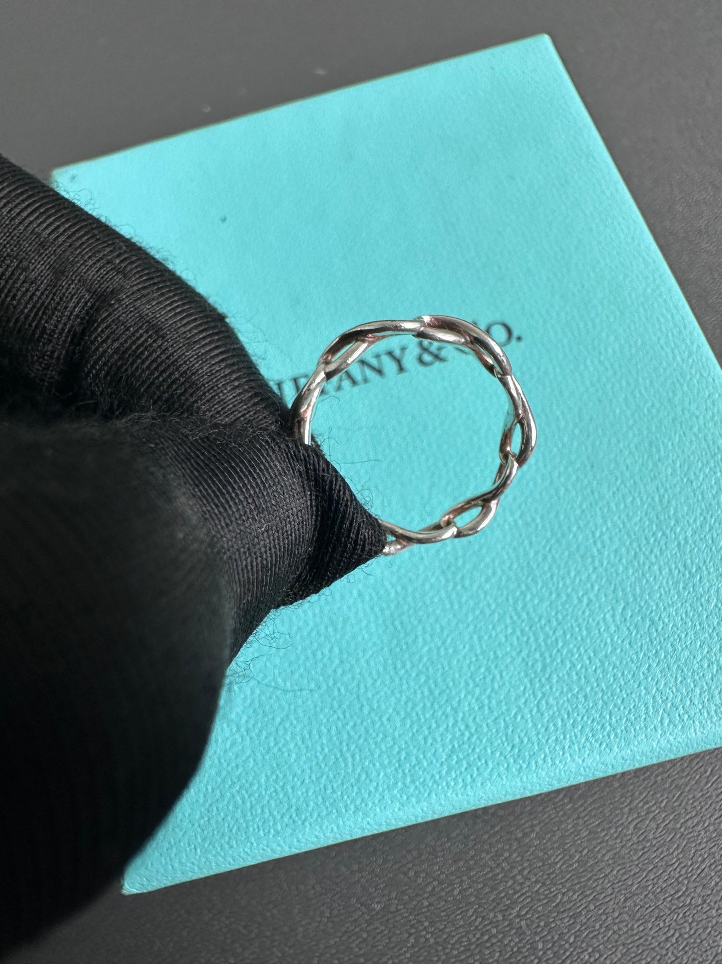 Tiffany & Co Fine Jewellery 925 Silver Infinity Narrow Band Ring