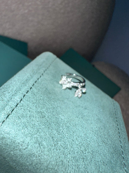 GRAFF Diamonds Ear Cuff Earrings