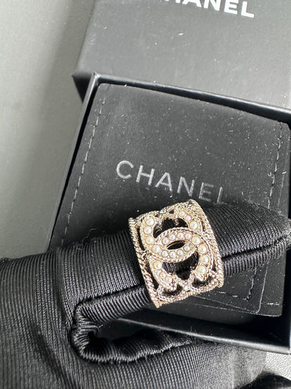 Chanel CC Pearl Mesh Ring Light Gold Hardware