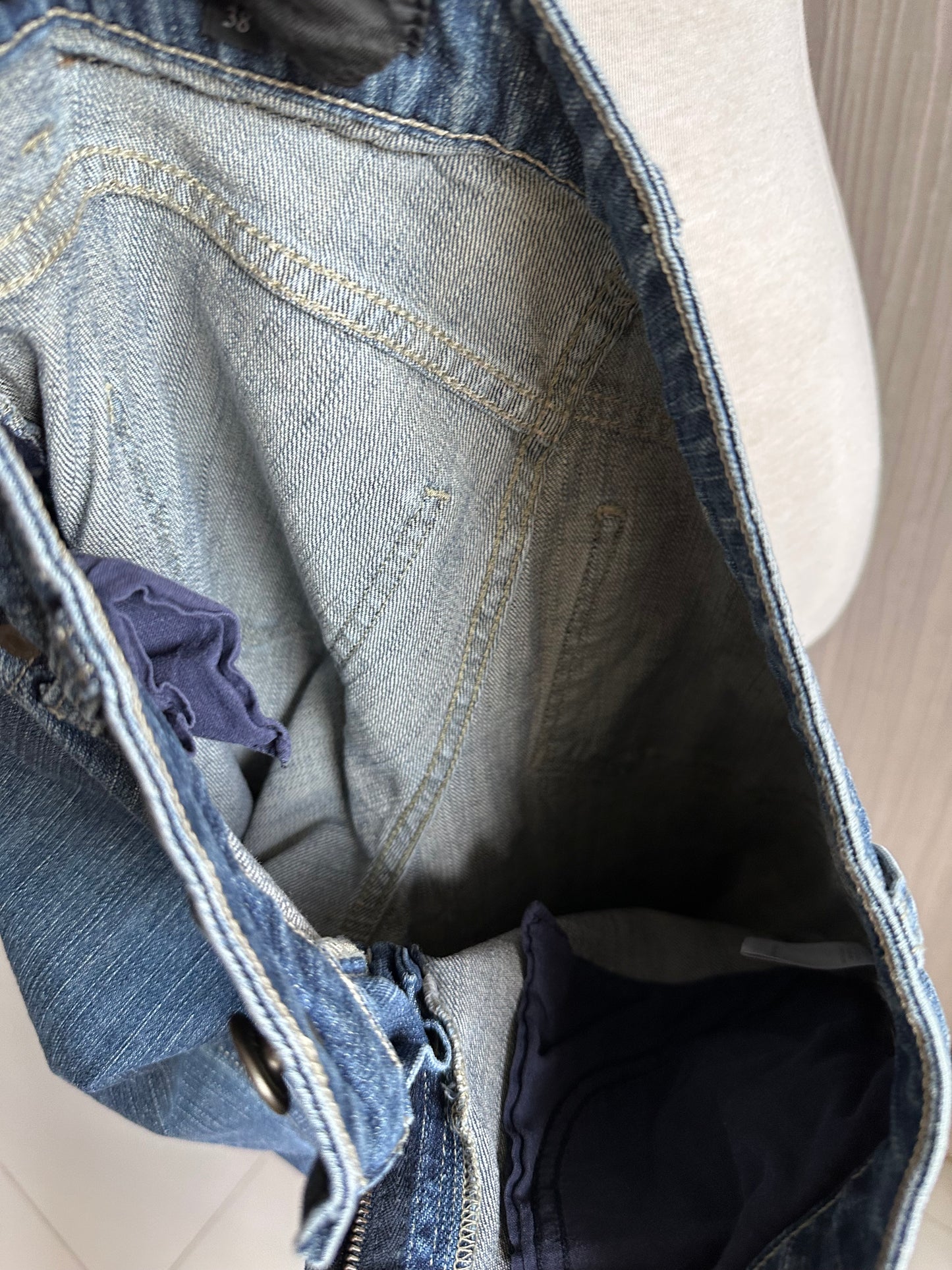 Gucci Denim Straight Fit Jeans - Size 38
