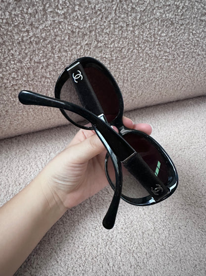 Chanel Vintage Oversized CC Logo Felt Sunglasses