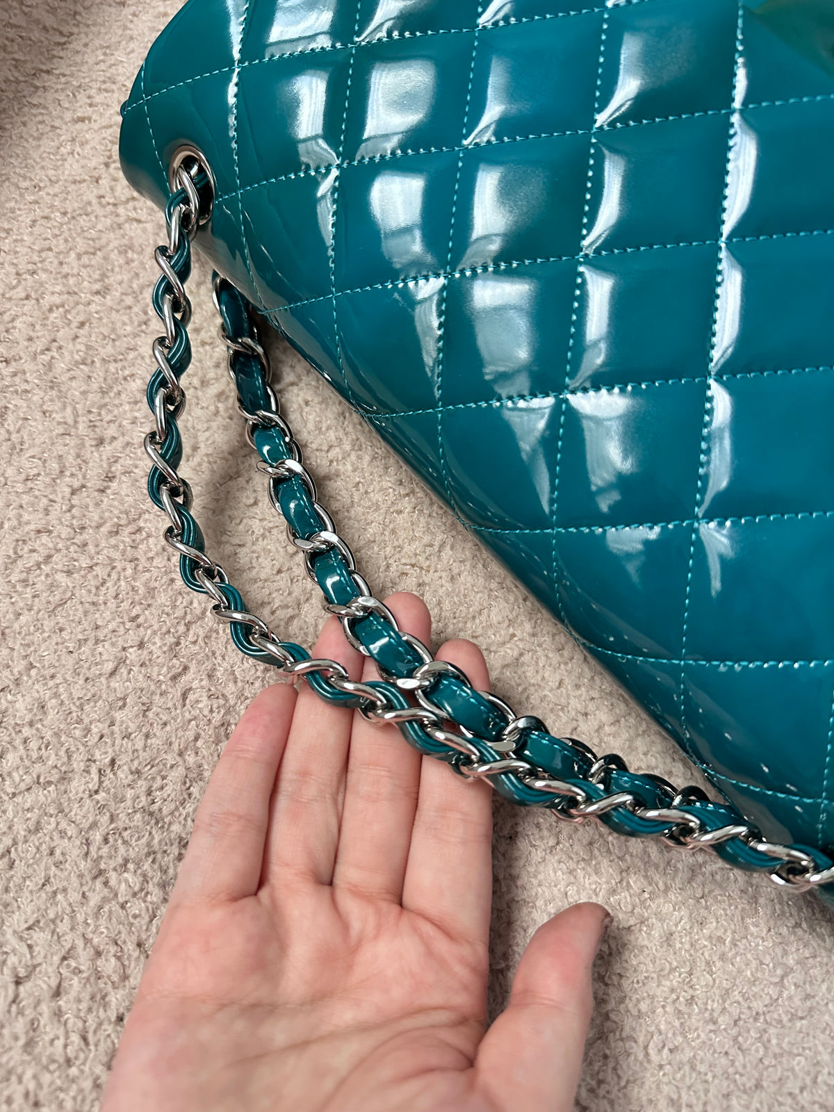 Chanel Jumbo Patent Quilted Classic Flap Bag