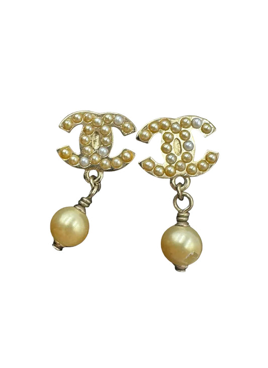 Chanel CC Classic Pearl Dangling Earrings