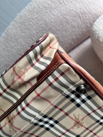Burberry XXL Carry On Luggage Carrier Duffle Bag