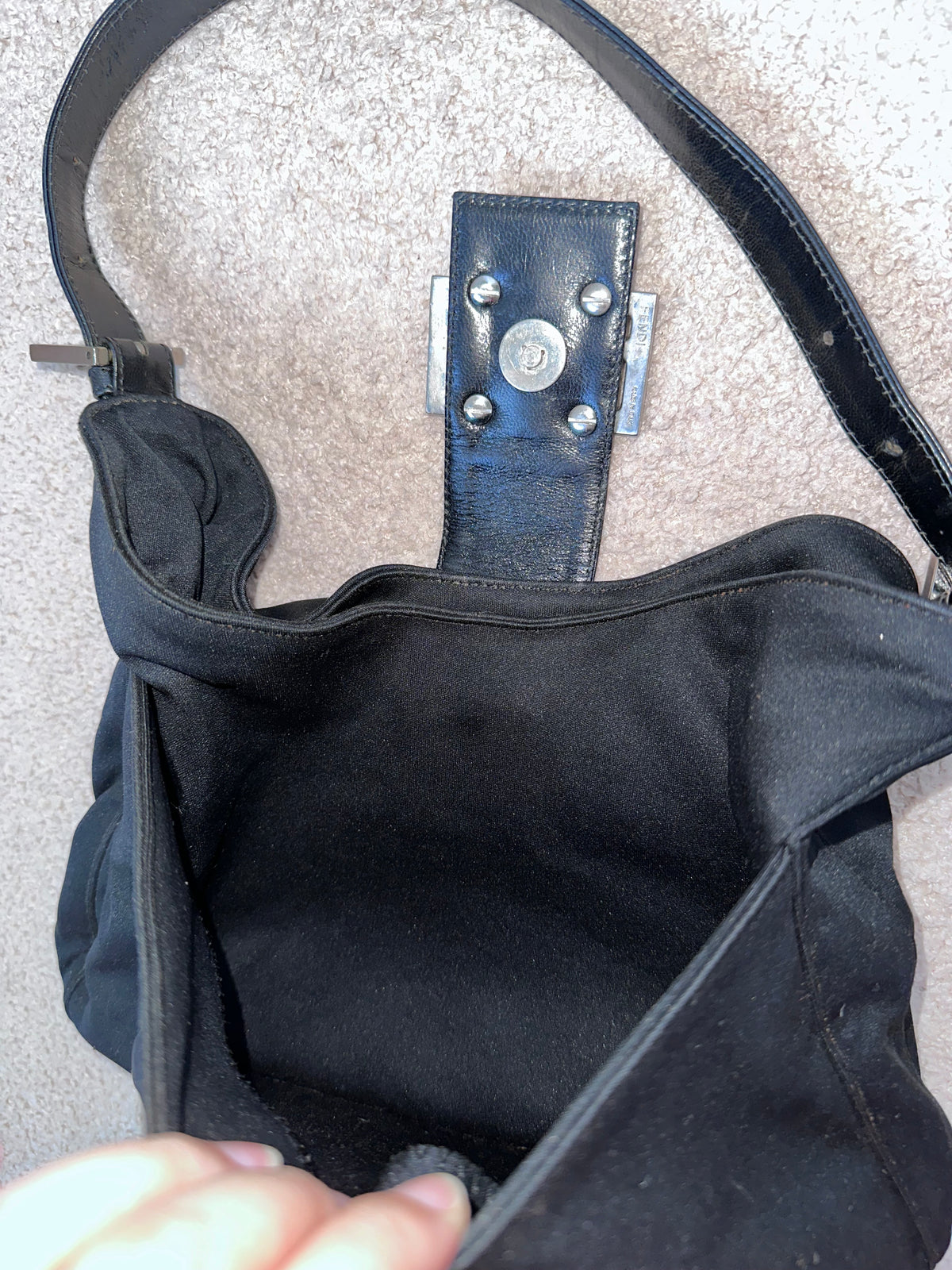 Fendi FF Baguette Hobo Black