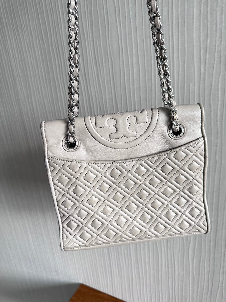 Tory Burch Fleming Crossbody Bag in Grey Leather