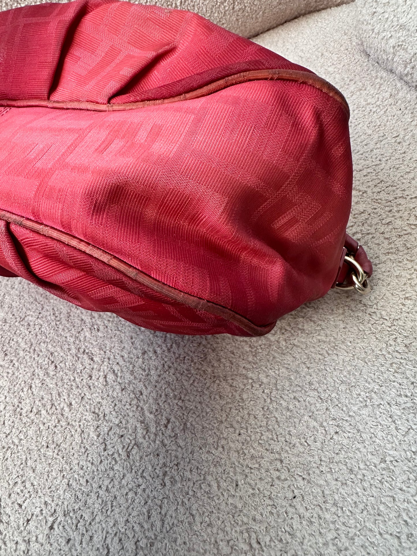 Fendi Mamma Baguette Red Fabric / Gold FF Hardware