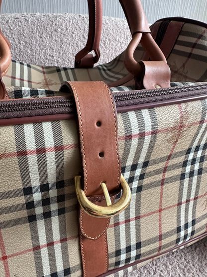 Burberry XXL Carry On Luggage Carrier Duffle Bag