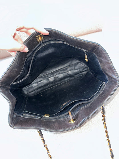 Chanel Black Vintage Quilted Chain Tote Bag 24K Gold Hardware