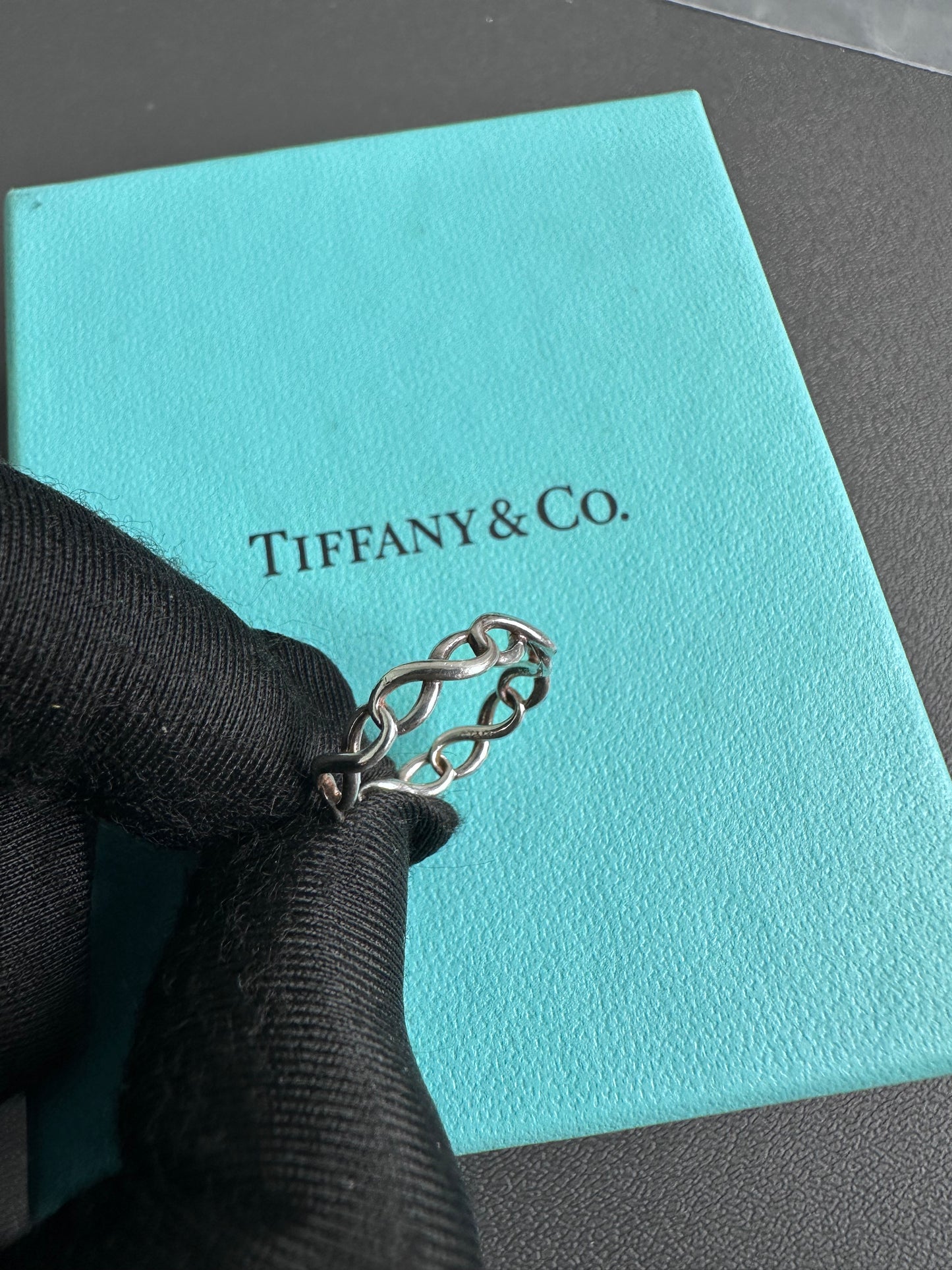 Tiffany & Co Fine Jewellery 925 Silver Infinity Narrow Band Ring