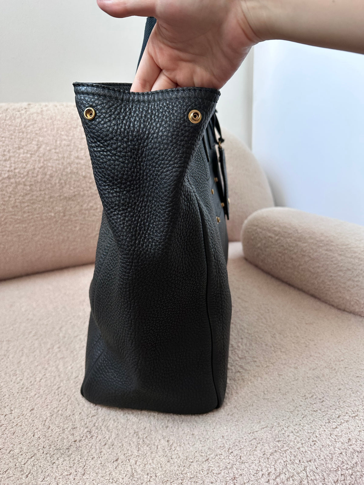 YSL Oversized Full Leather Extra Large Travel Tote YVES SAINT LAURENT