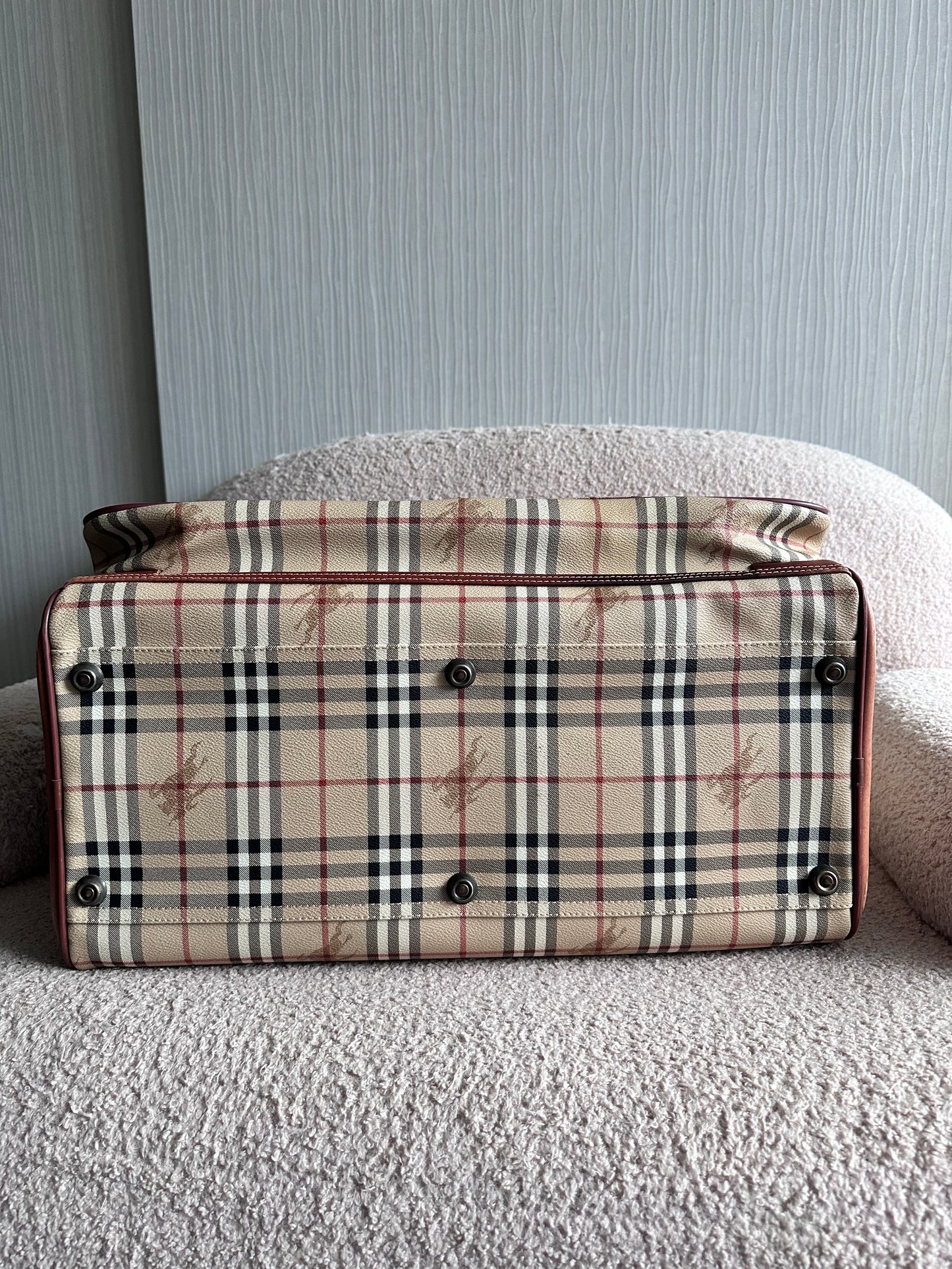 Burberry XXL Carry On Luggage Carrier Duffle Bag