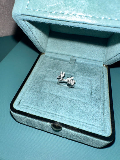GRAFF Diamonds Ear Cuff Earrings