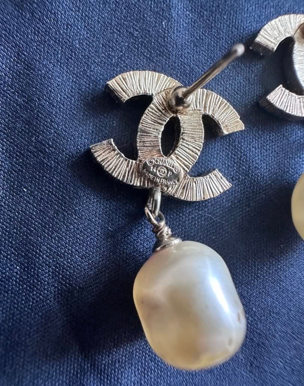 Chanel Classic CC Natural Pearl Dangling Earrings