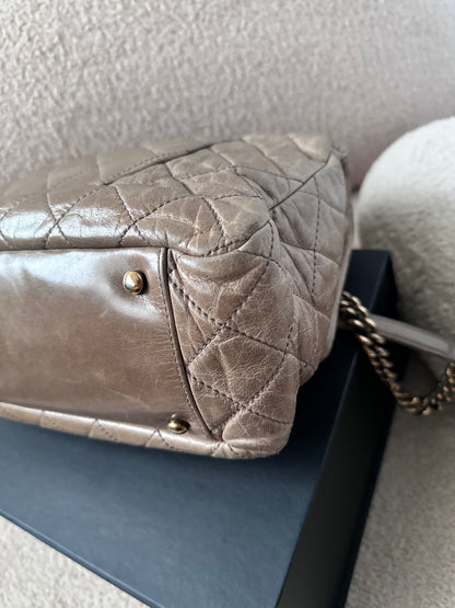 Chanel Jumbo Flap Bag Castlerock Top Handle 一 Brown Wrinkled Calfskin