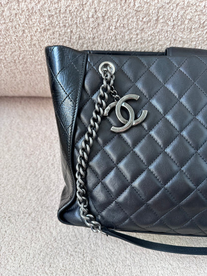 Chanel Black Quilted CC Charm Chain Tote Bag