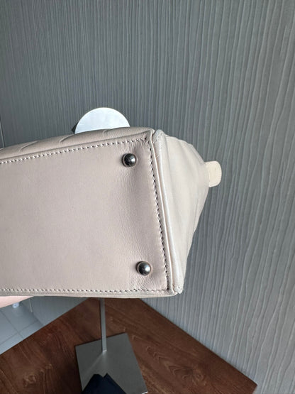Chanel Vintage Beige Chocolate Bar Shoulder Tote Bag