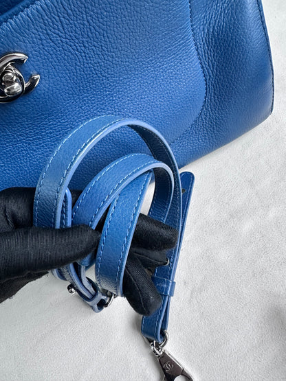 Chanel Cerf Executive Tote - Blue Calf Leather