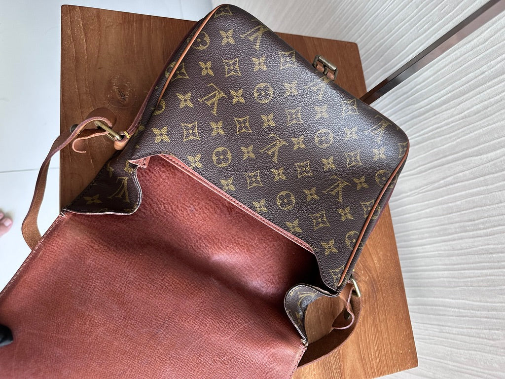 Louis Vuitton  Cartouchiere GM Messenger Crossbody Bag Brown Monogram