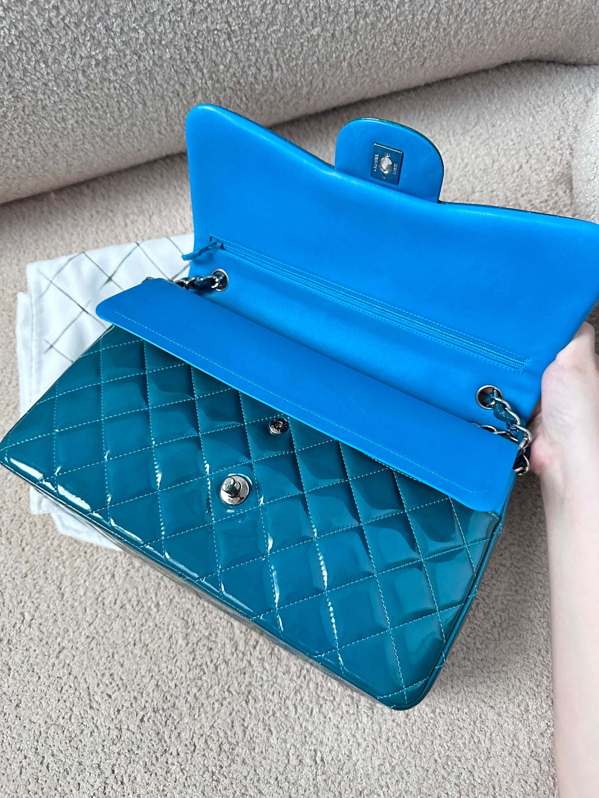 Chanel Jumbo Patent Quilted Classic Flap Bag