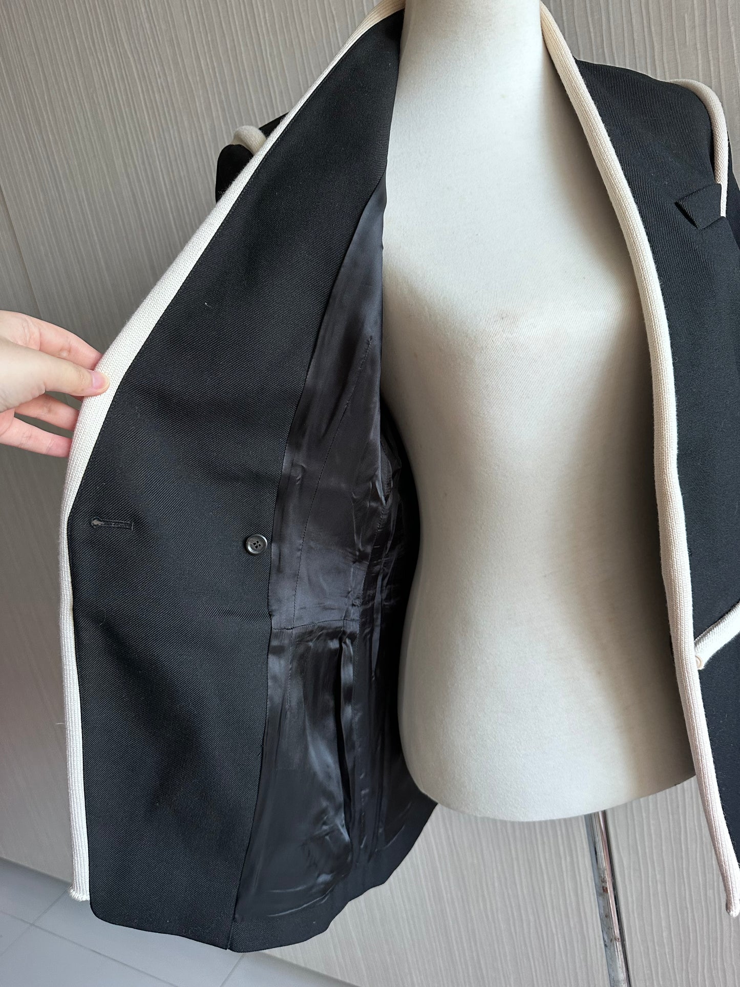 Louis Vuitton A/W16 Runway Black Blazer Jacket