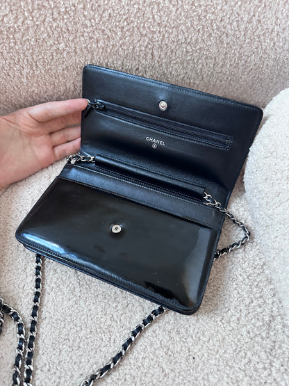 Chanel Vintage Wallet On Chain Bag - Black Patent