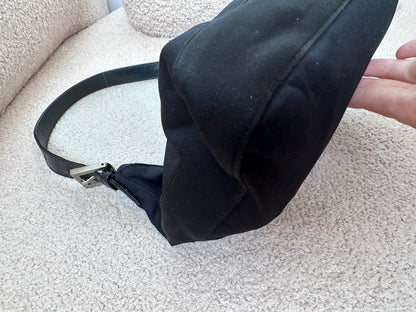 Fendi FF Baguette Hobo Black