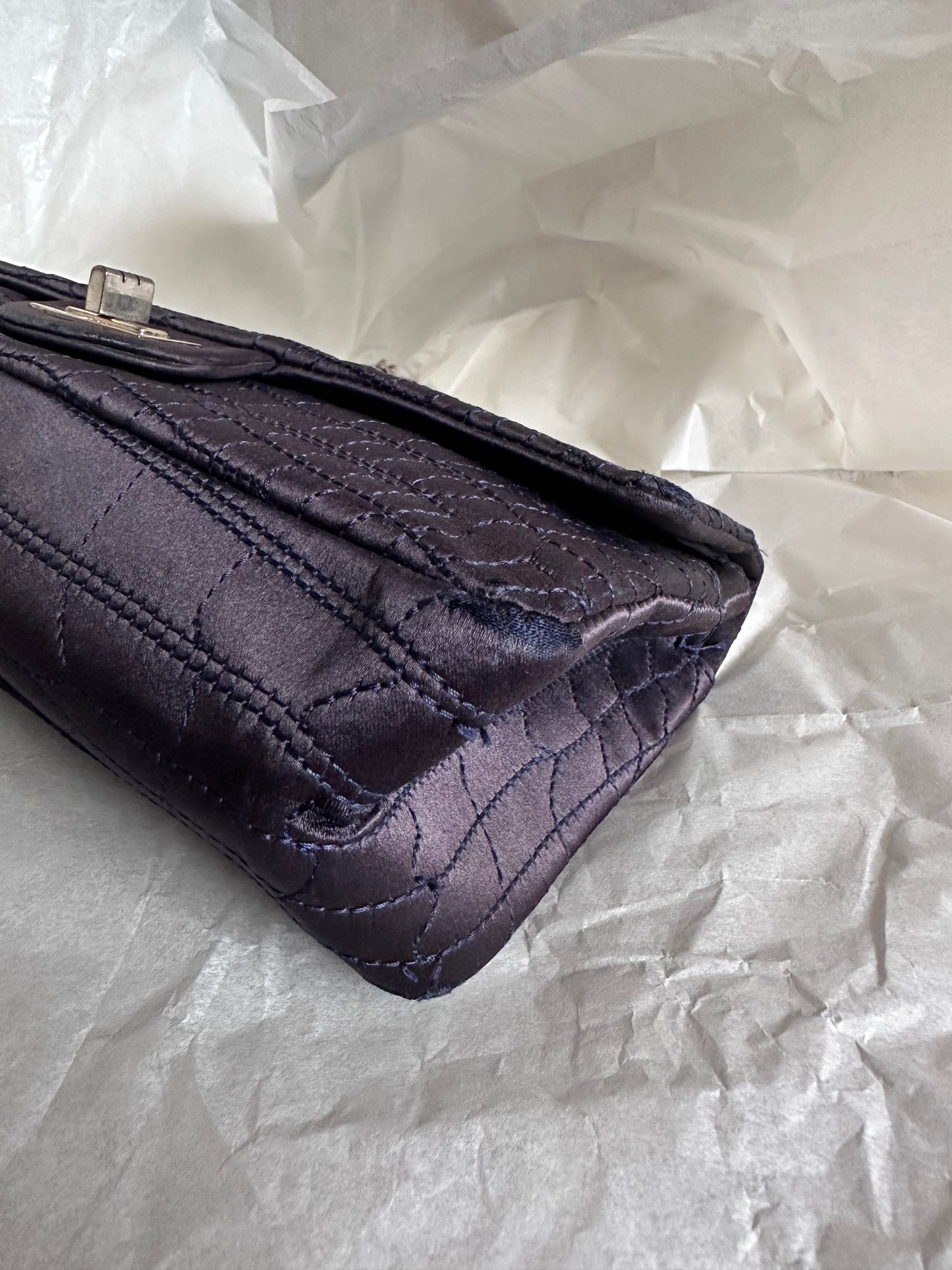 RARE Chanel Croc-Embossed Medium Double Flap 2.55 Reissue - Navy Satin, Fabric