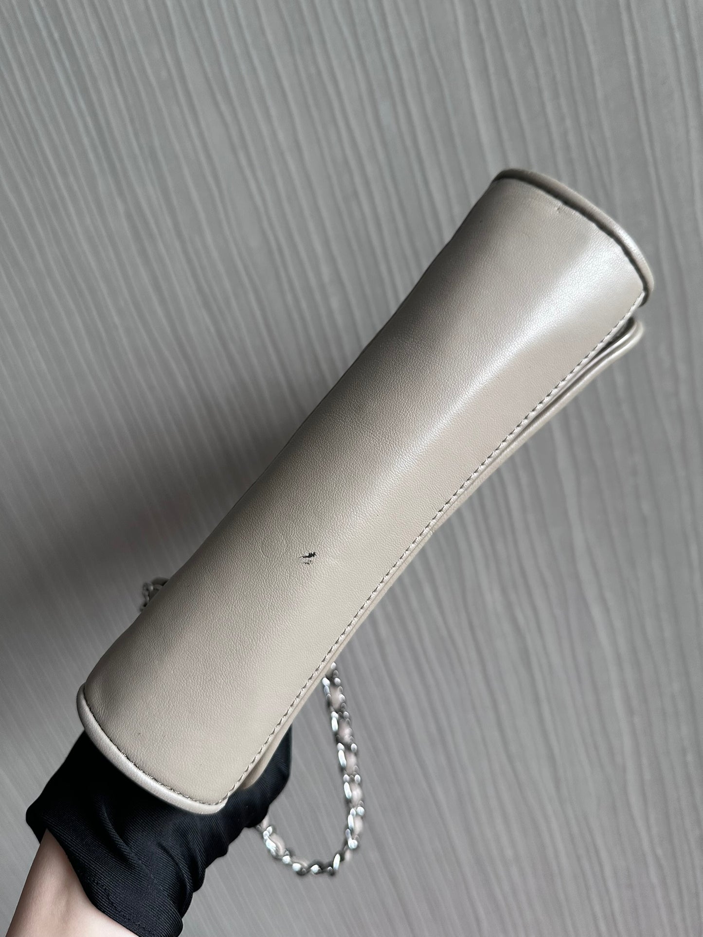 Tory Burch Fleming Crossbody Bag in Grey Leather