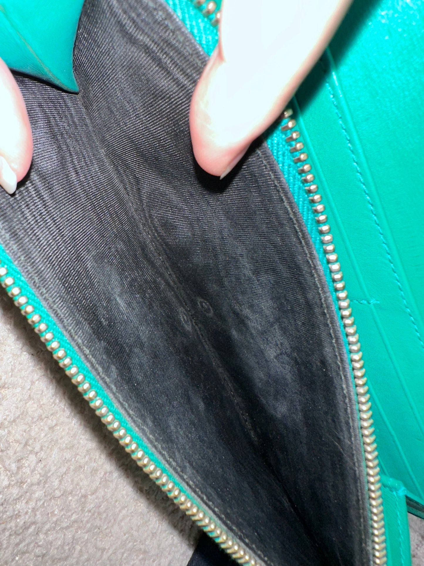 Yves Saint Laurent YSL Cabas Leather Wallet Clutch