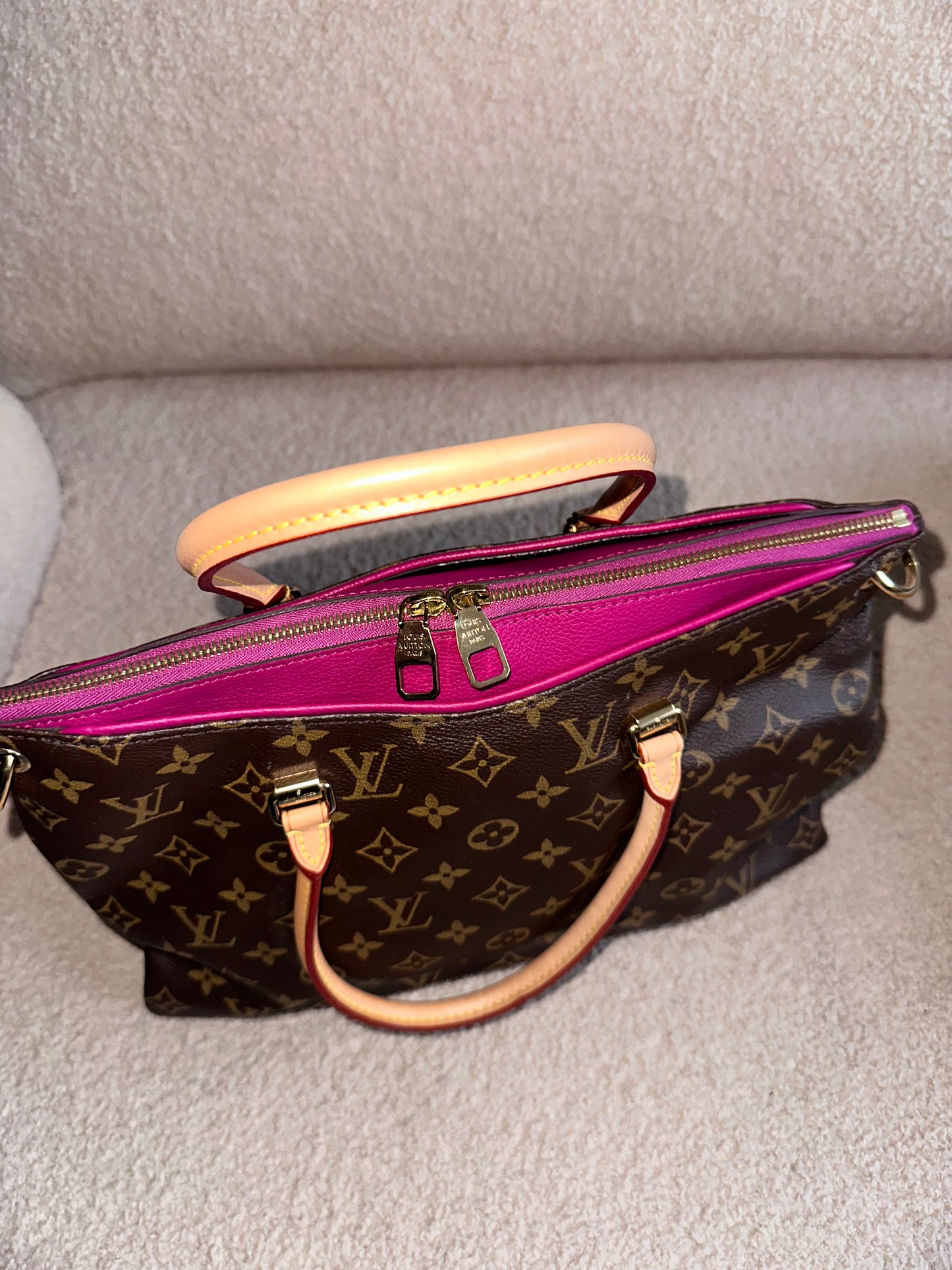 Louis Vuitton Monogram Pallas MM Tote Bag - Rose Fuchsia
