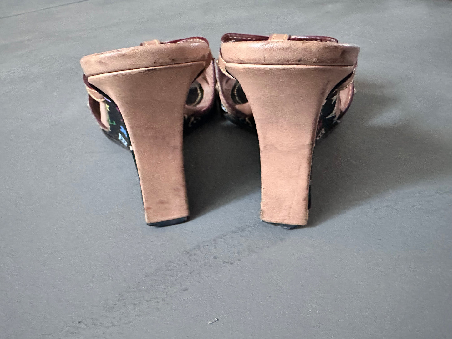 Louis Vuitton 2003 Takashi Murakami Ribbon Mules Heels