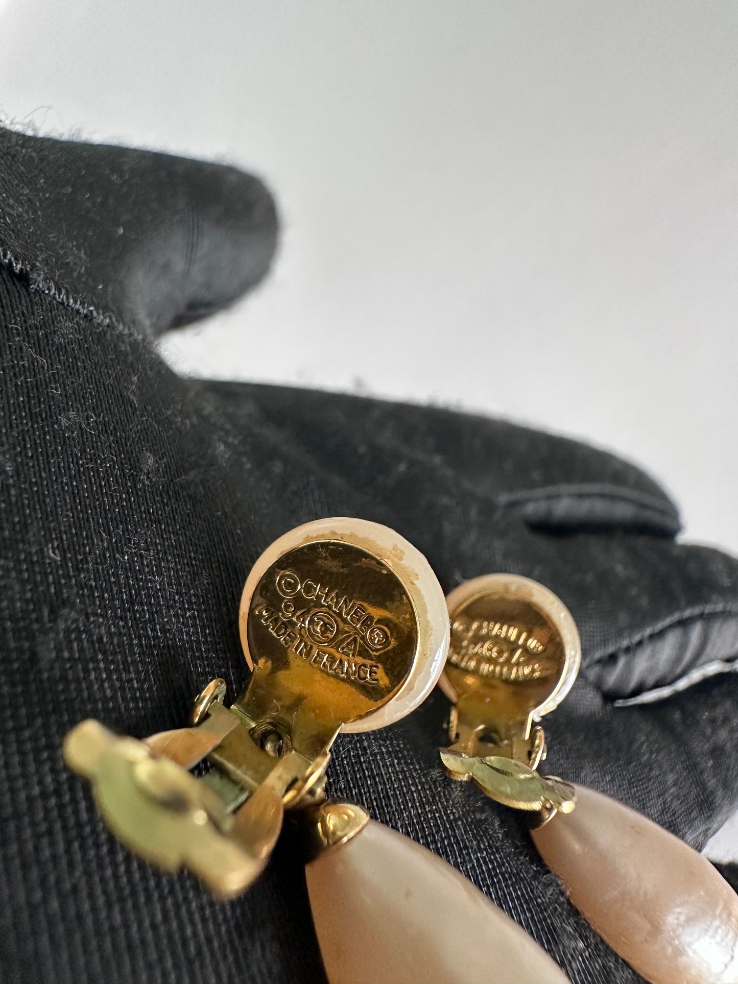 RARE Chanel 1994 Vintage Pearl Dangling Earrings 24K Gold Plated