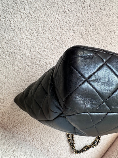 Chanel Black Vintage Quilted Chain Tote Bag 24K Gold Hardware