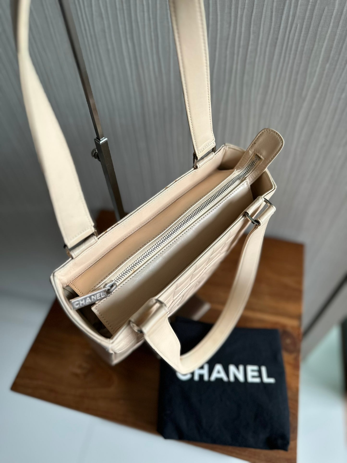 Chanel Vintage Beige Chocolate Bar Shoulder Tote Bag