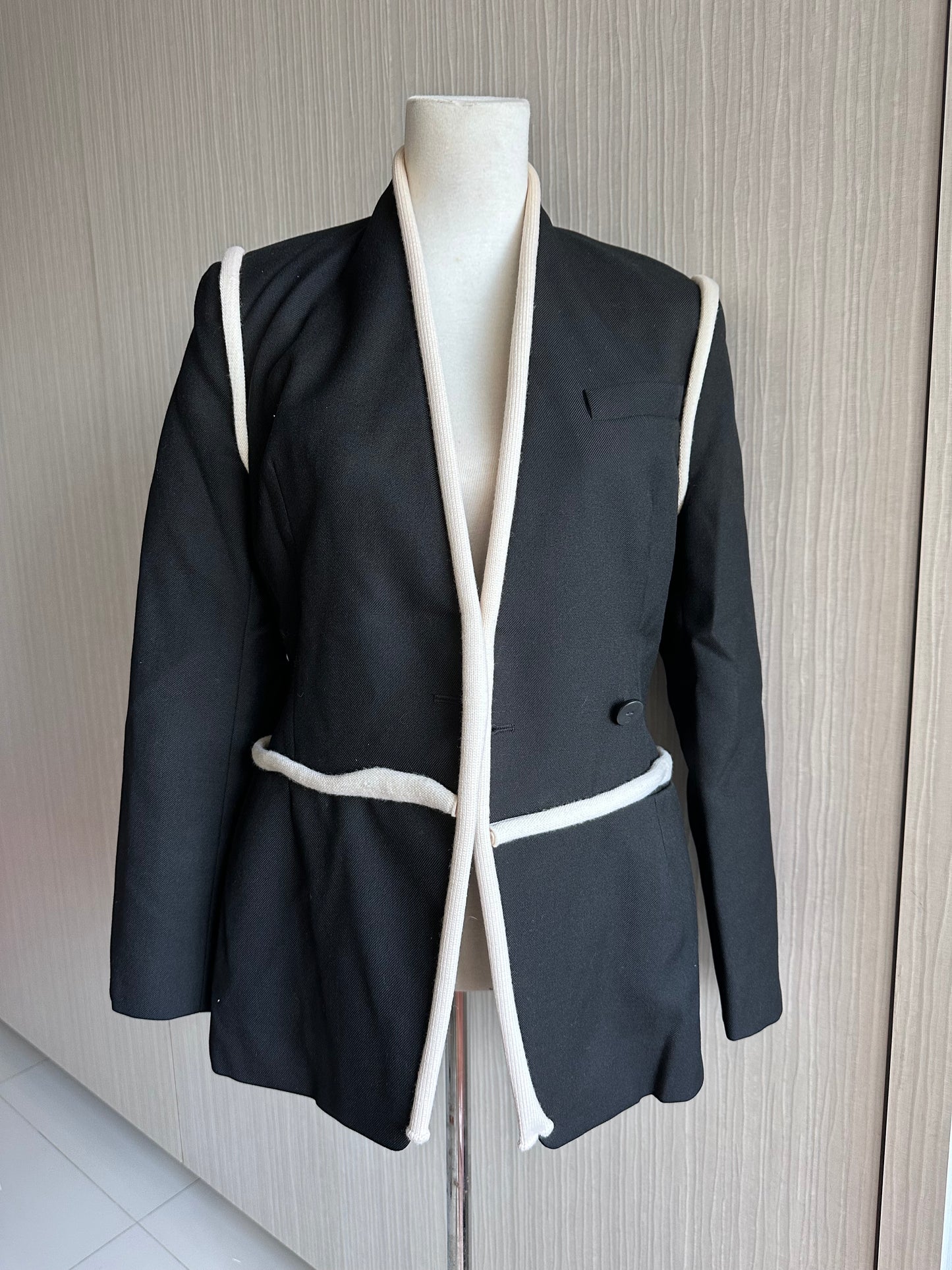Louis Vuitton A/W16 Runway Black Blazer Jacket